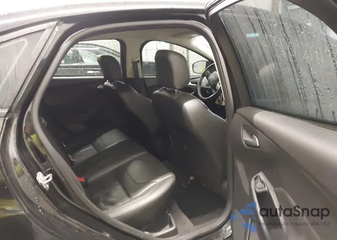 2015 Ford Focus Se из США, поврежденный, VIN 1FADP3F23FL230281